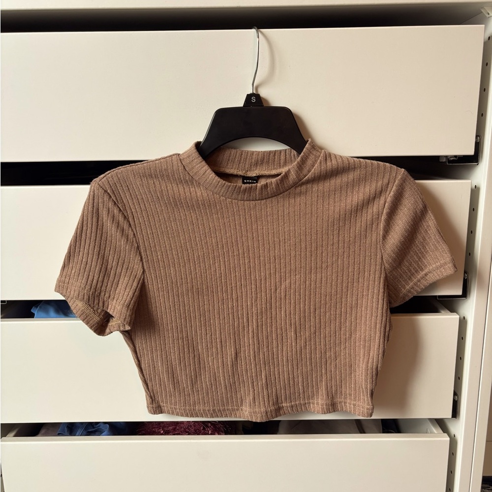 Ribbed Crop Top